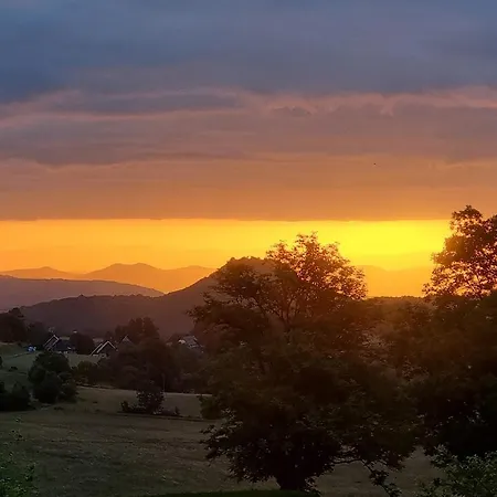 La Randonnee Au Coeur De En Chandesse